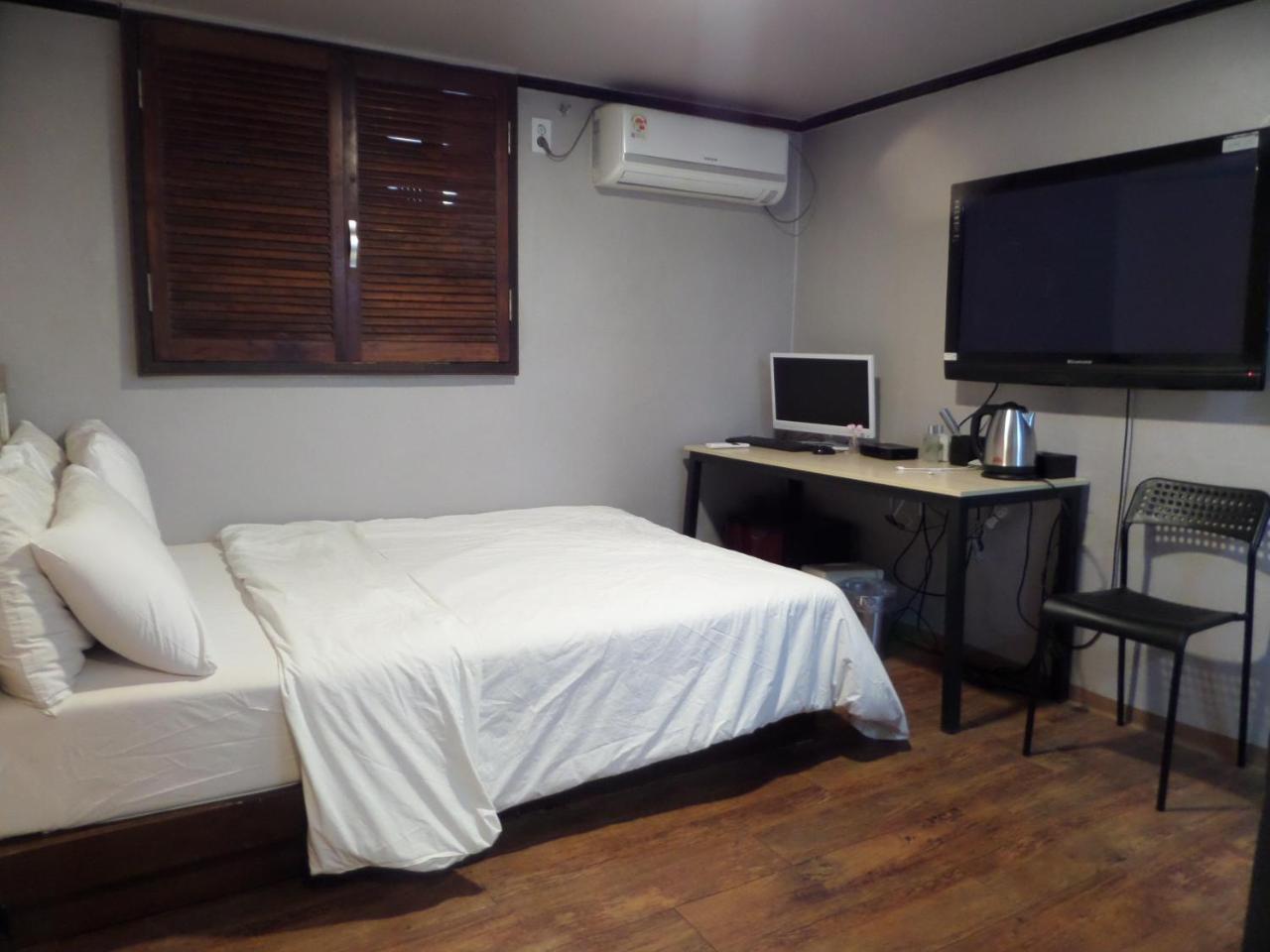 Hotel Grim Jongno Сеул Екстер'єр фото
