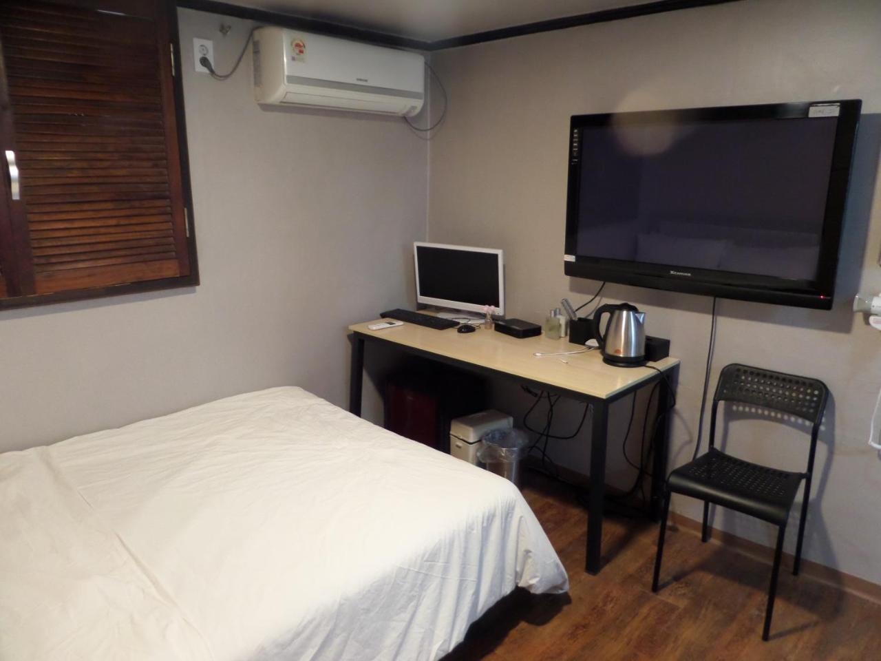 Hotel Grim Jongno Сеул Екстер'єр фото
