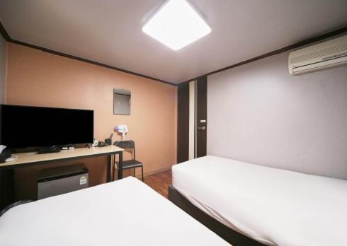 Hotel Grim Jongno Сеул Екстер'єр фото
